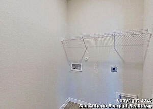 Building Photo - 754 Farmers Dell