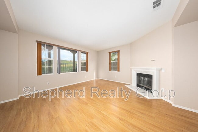 Building Photo - 2985 Breezy Meadow Cir