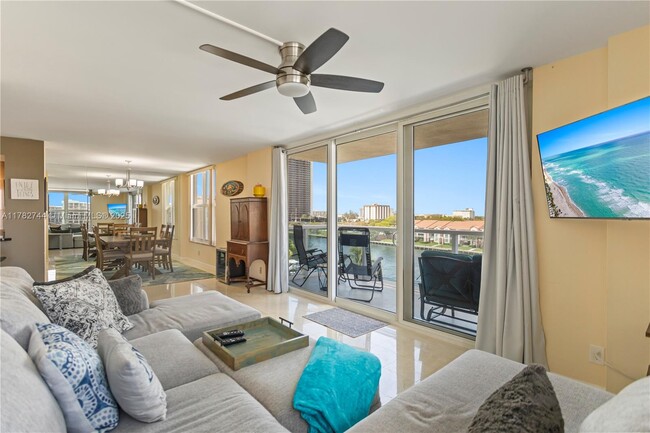 Building Photo - 3800 S Ocean Dr