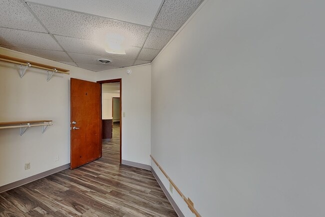 Building Photo - 207 Stanton Ave