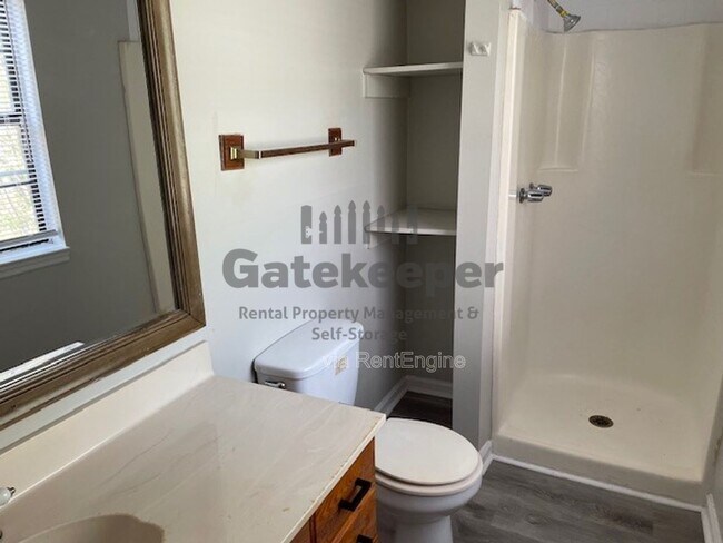 Building Photo - 7345 Chaucer Ct