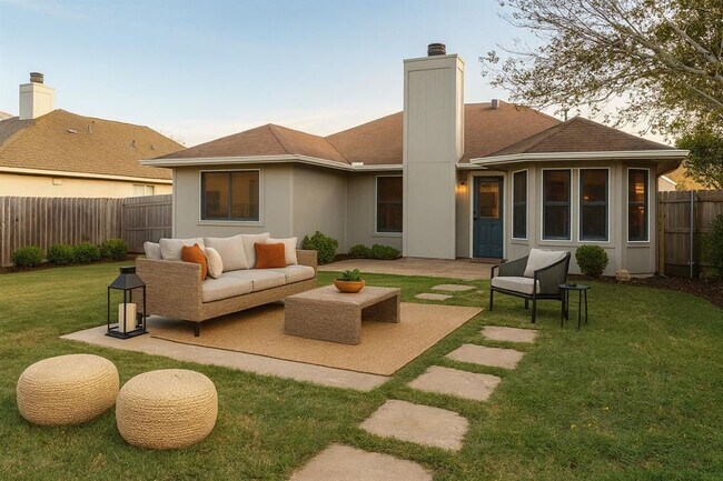 Building Photo - 915 Lantana Dr