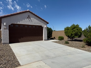 Building Photo - 8344 N 170th Ln