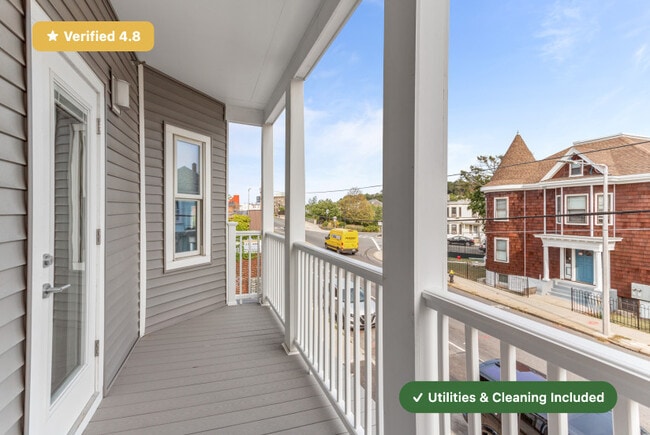 Building Photo - Furnished Bedroom with Private Bath in East Boston