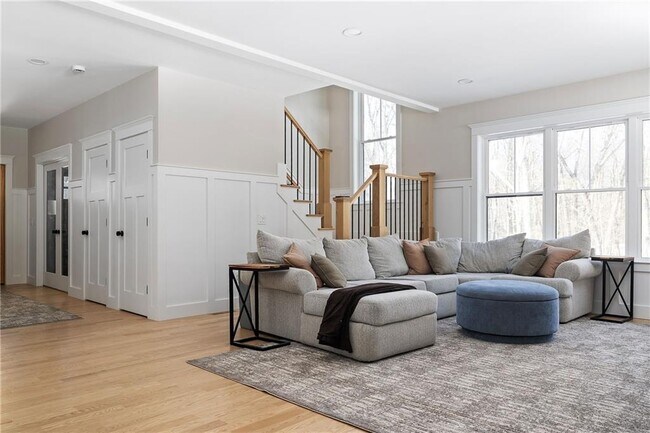 Building Photo - 450 Carrs Pond Rd