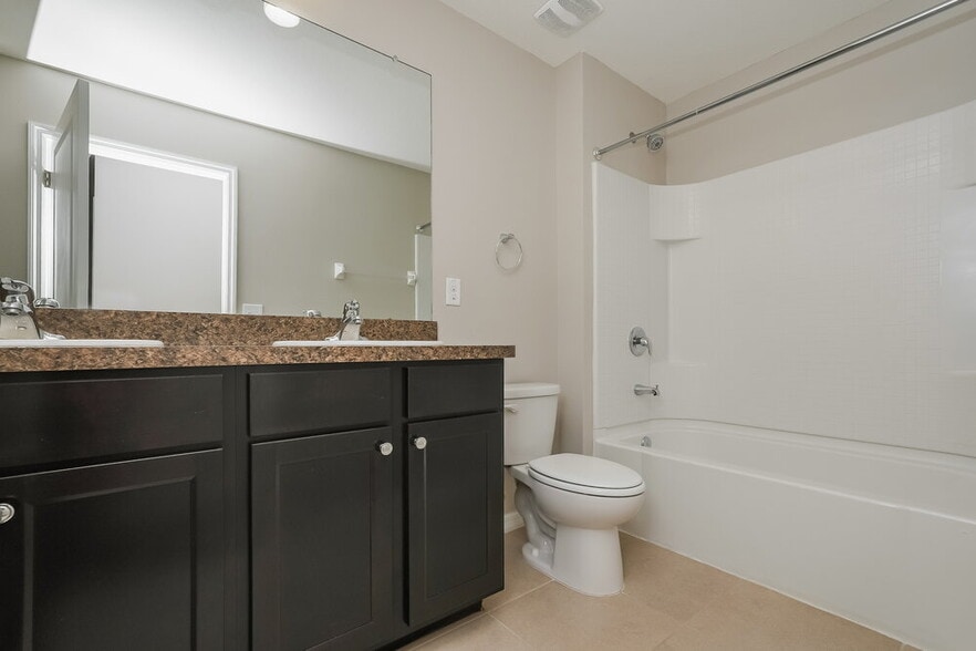 Building Photo - 10145 Geese Trail Cir