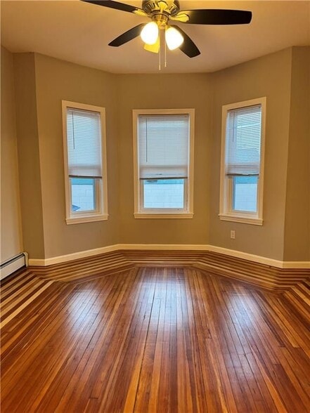 Building Photo - 19 Maryland Ave