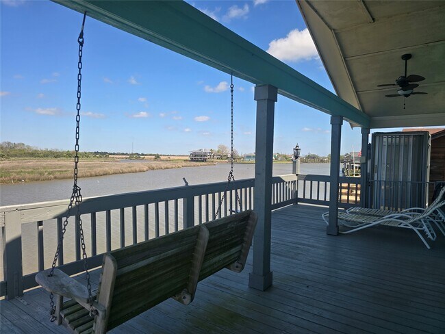 Building Photo - 211 Redfish Dr