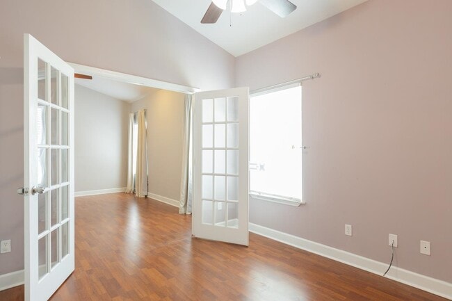 Building Photo - 4030 Forsythe Park Cir