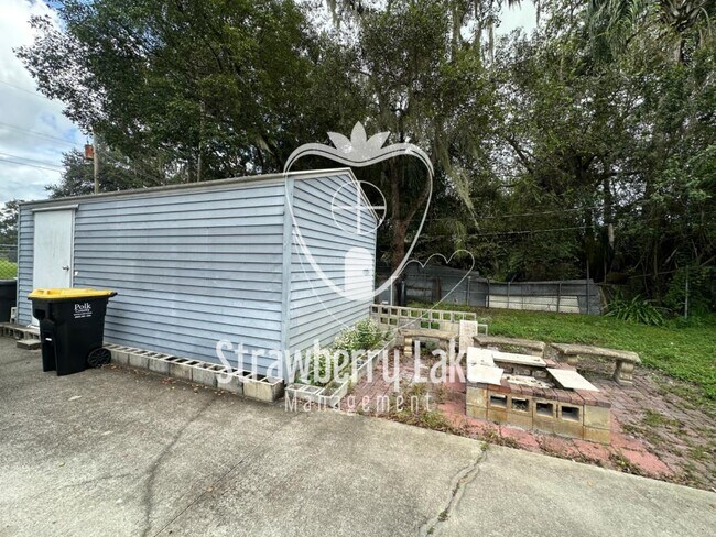 Building Photo - 2020 Harrell Rd
