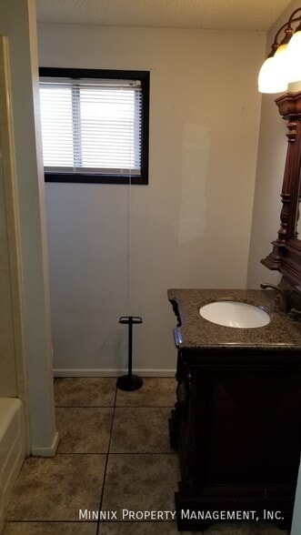 Building Photo - 2510 64th St