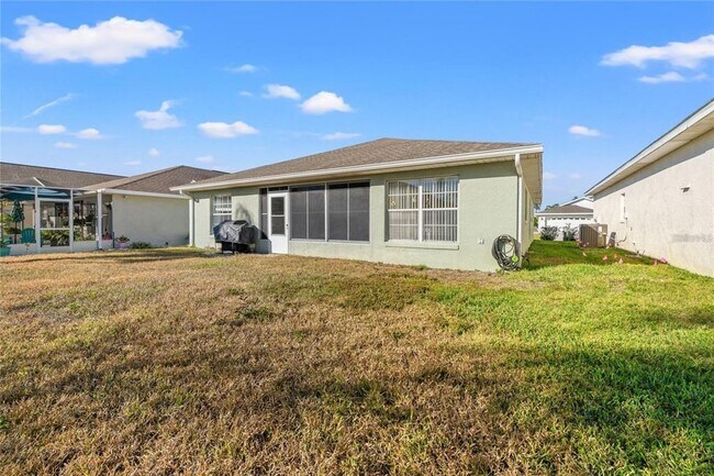 Building Photo - 221 Prather Dr