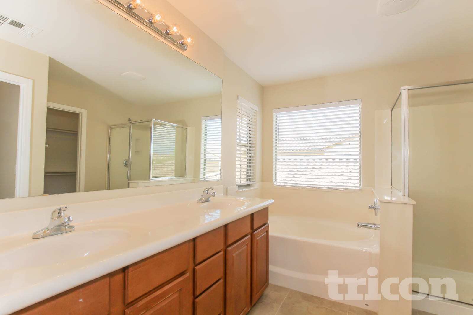 Building Photo - 9343 W Payson Rd