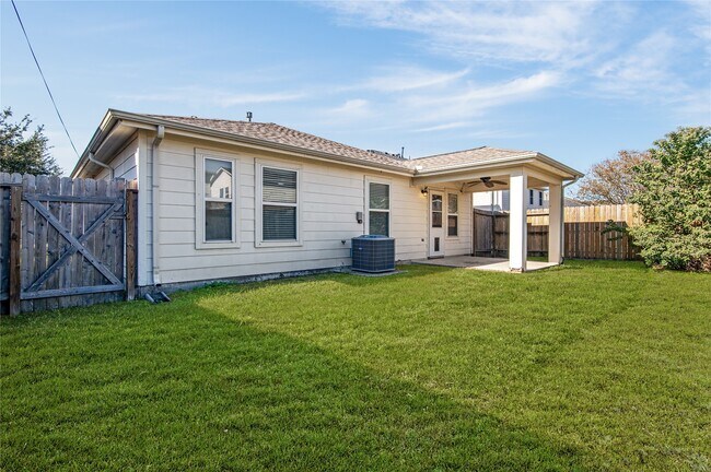 Building Photo - 29514 N Legends Bend Dr