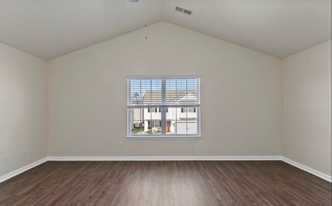 Building Photo - 2326 McCampbell Wells Way