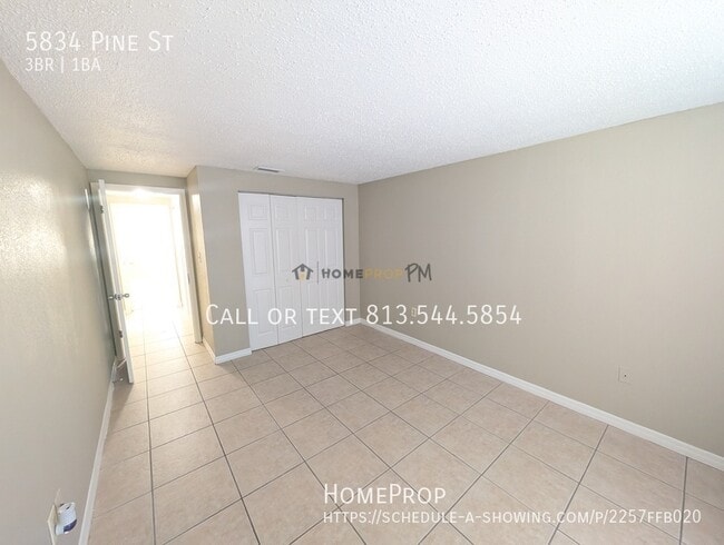 Building Photo - 5834 Pine St