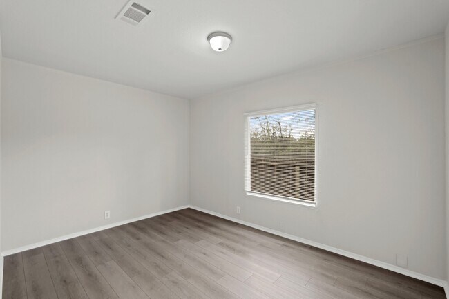 Building Photo - 11703 Greenglen Dr