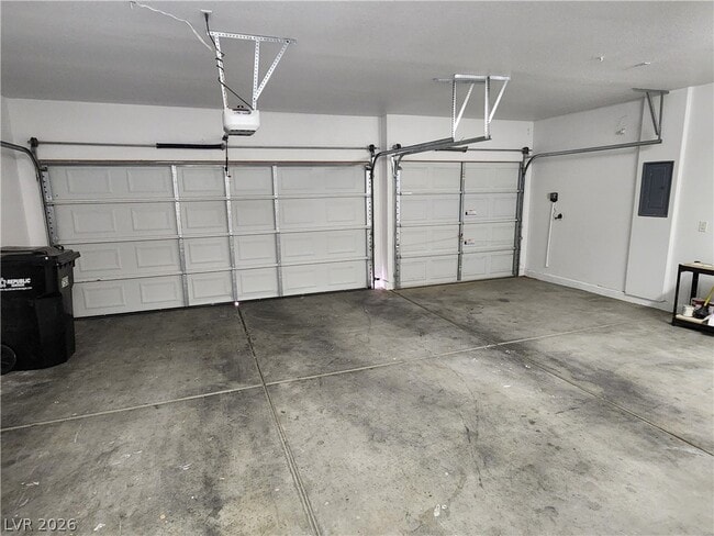 Building Photo - 753 Maranello St