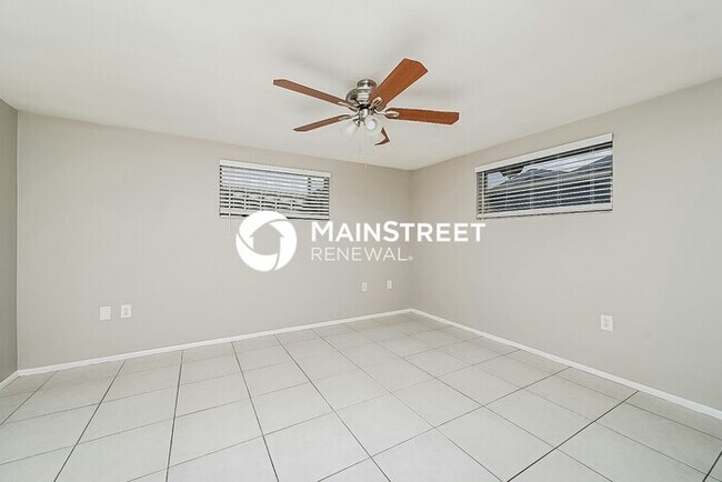 Building Photo - 2 Bedroom Pet-Friendly Home in Port Richey...