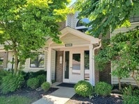 Building Photo - 6829 Meadow Creek Dr