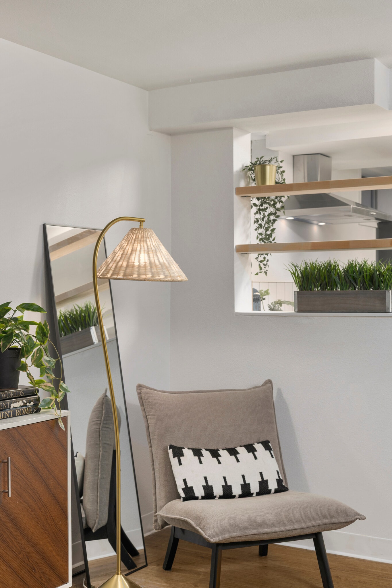 Building Photo - 9301 Linden Ave N