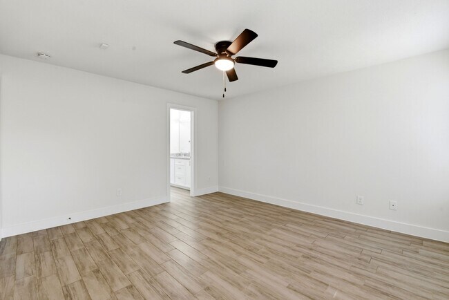 Building Photo - 26218 Cypresswood Dr