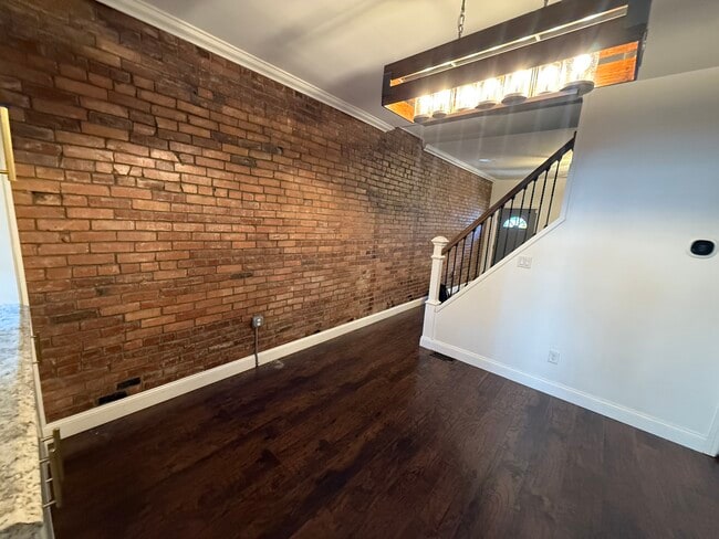 Building Photo - 5405 Carnegie St