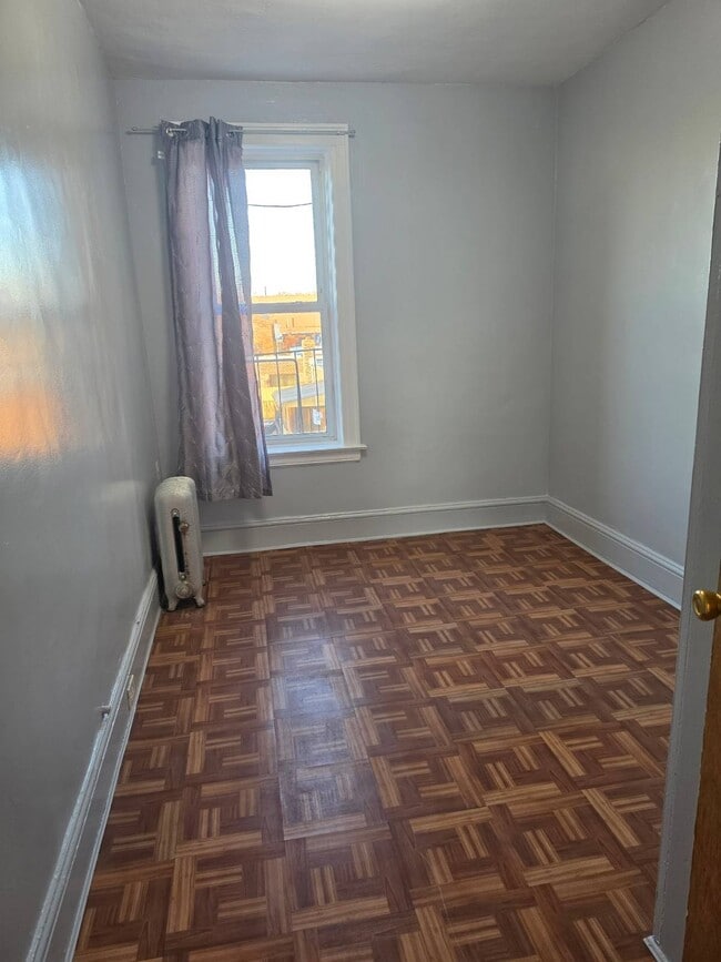 Building Photo - 47-01 30th Ave.