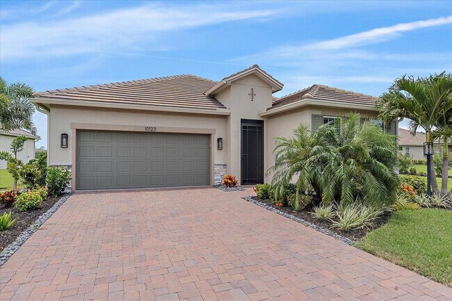 Building Photo - 10123 Carnoustie Pl