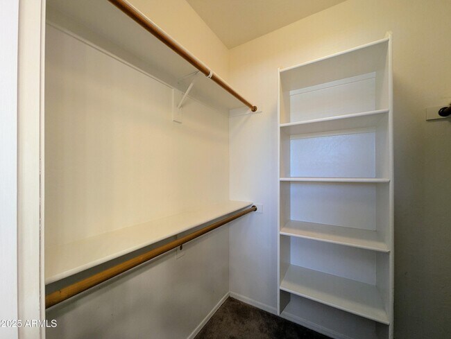 Building Photo - 3731 W St Kateri Dr