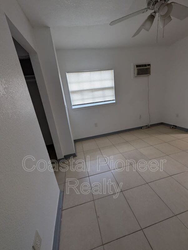 Building Photo - 3721 N Whittier St