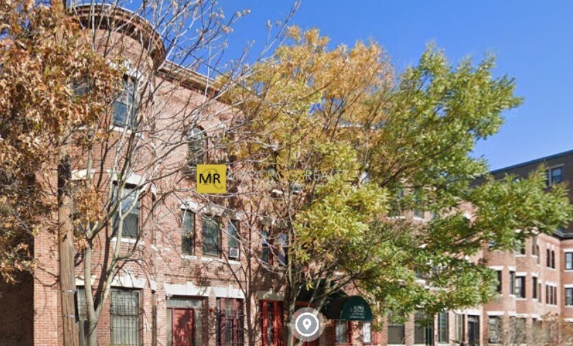 Building Photo - 535 Newbury St