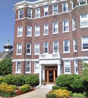 Building Photo - 149 Park Dr