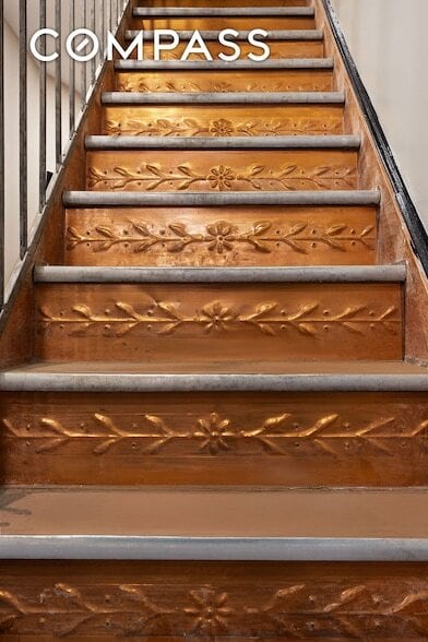 Building Photo - 152 N 10th St