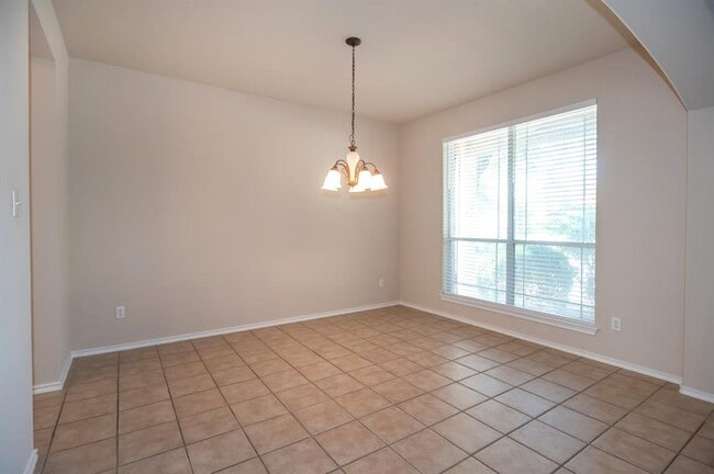 Building Photo - 1612 Melissa Oaks Ln