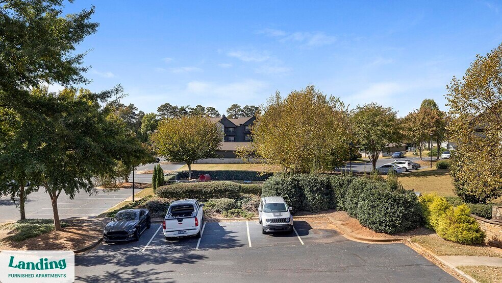 Building Photo - 100 Crossing Blvd