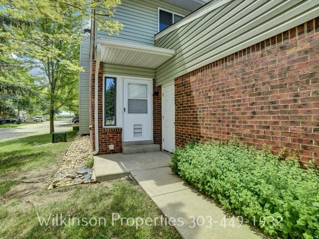 Building Photo - 2020 Gyros Cir