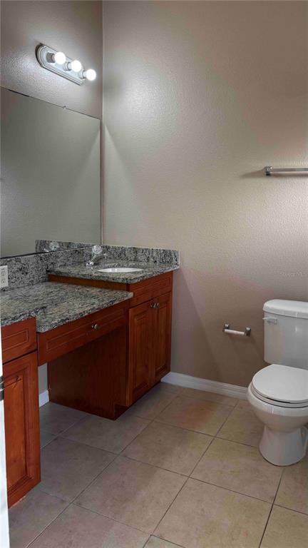 Building Photo - 9410 Citrus Glen Pl