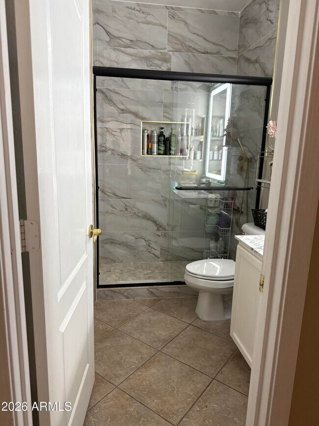 Building Photo - 3928 W Range Mule Dr