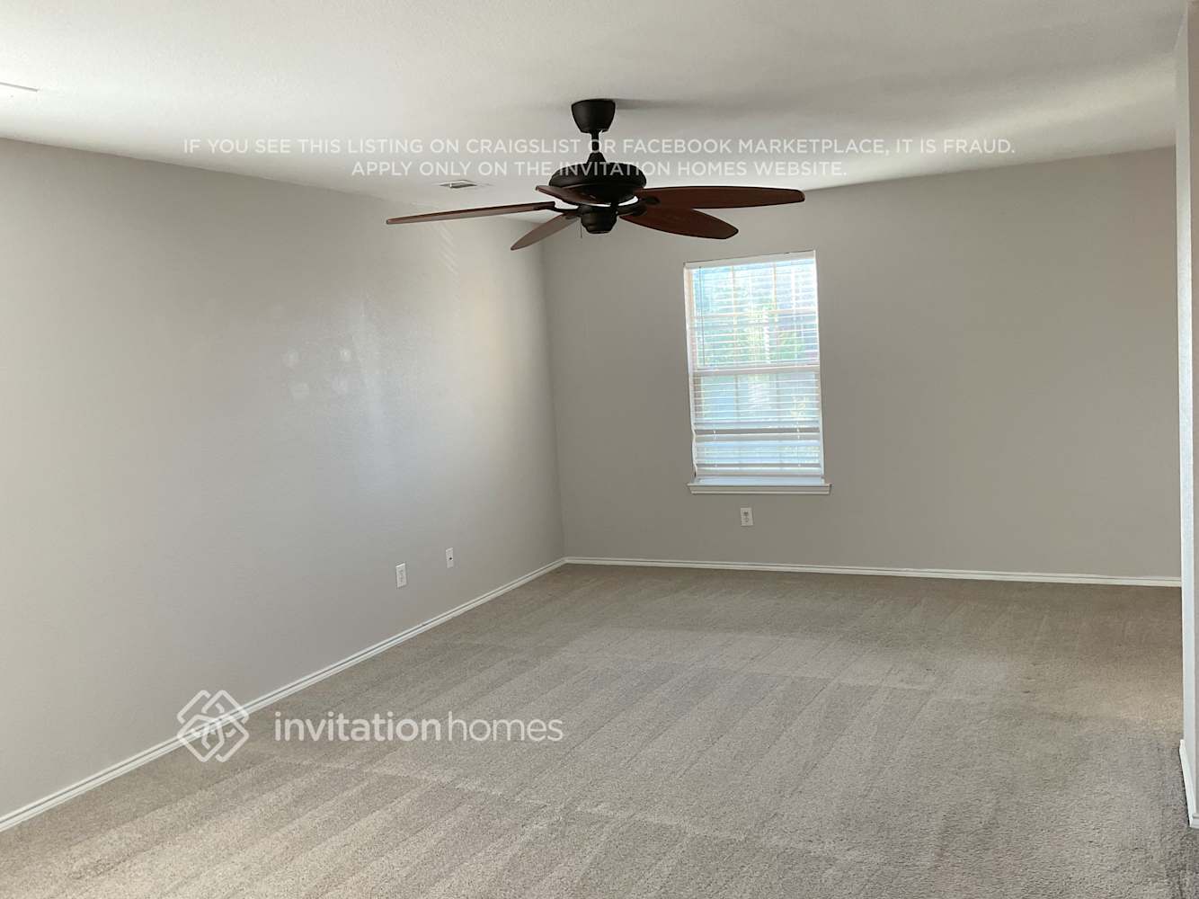 Building Photo - 504 Azalea Dr