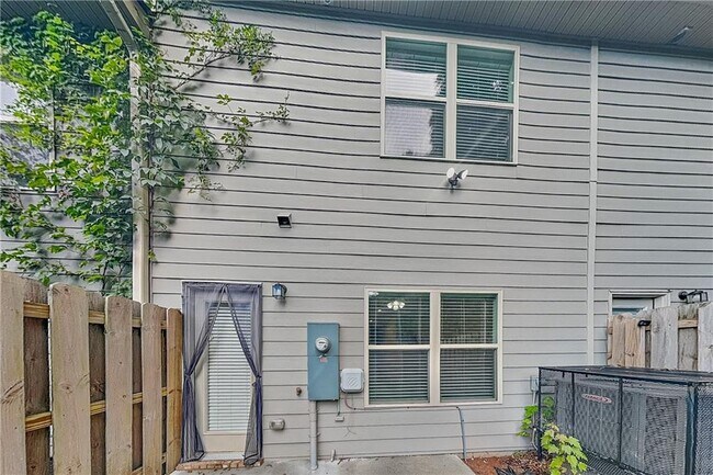 Building Photo - 2891 Bayrose Cir