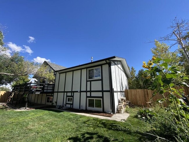 Building Photo - 5450 Atlantic Dr