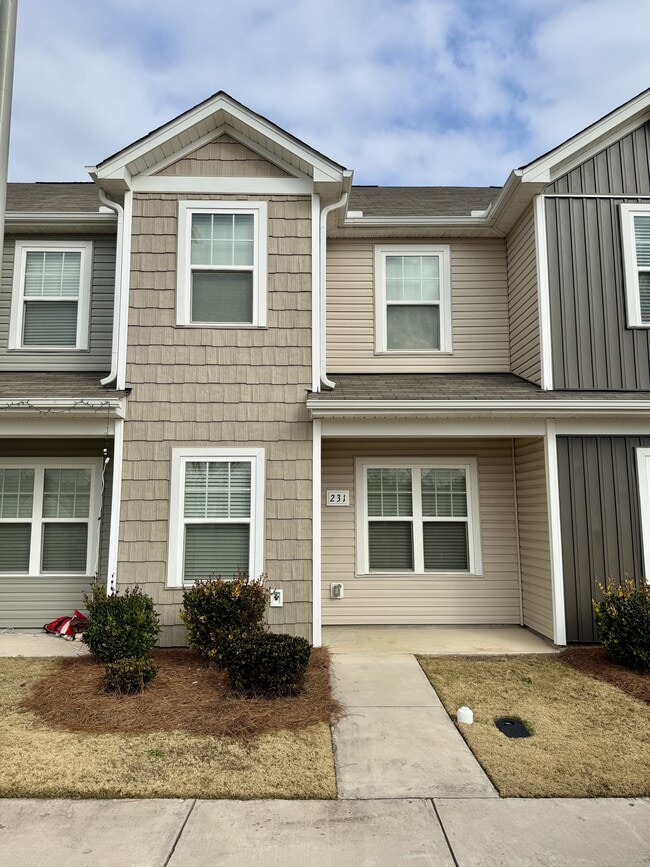 Building Photo - 231 Chandler Ct