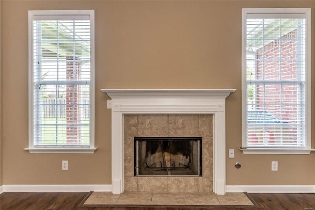 Building Photo - 9625 Helmsley Cir