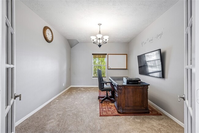 Building Photo - 8127 Edenwood Dr
