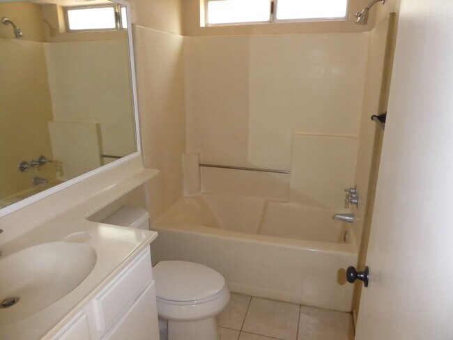 Building Photo - COMING SOON! Mountain View Courtyards 3 Be...