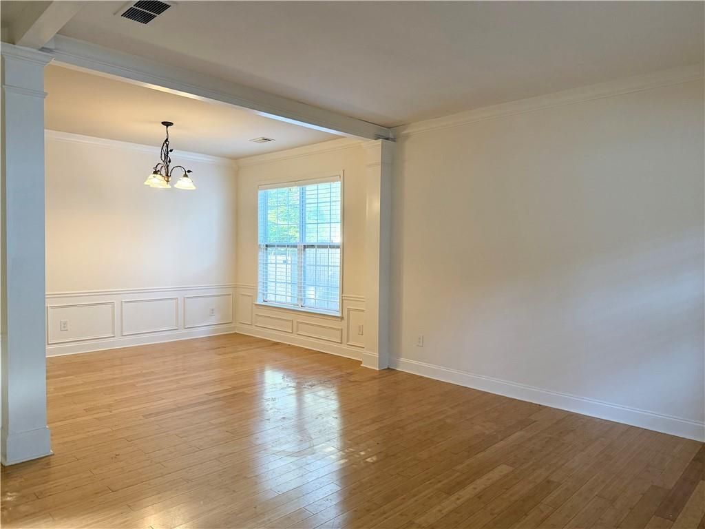 Building Photo - 6460 Whirlaway Dr