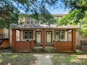 Building Photo - 383 E 13th Ave