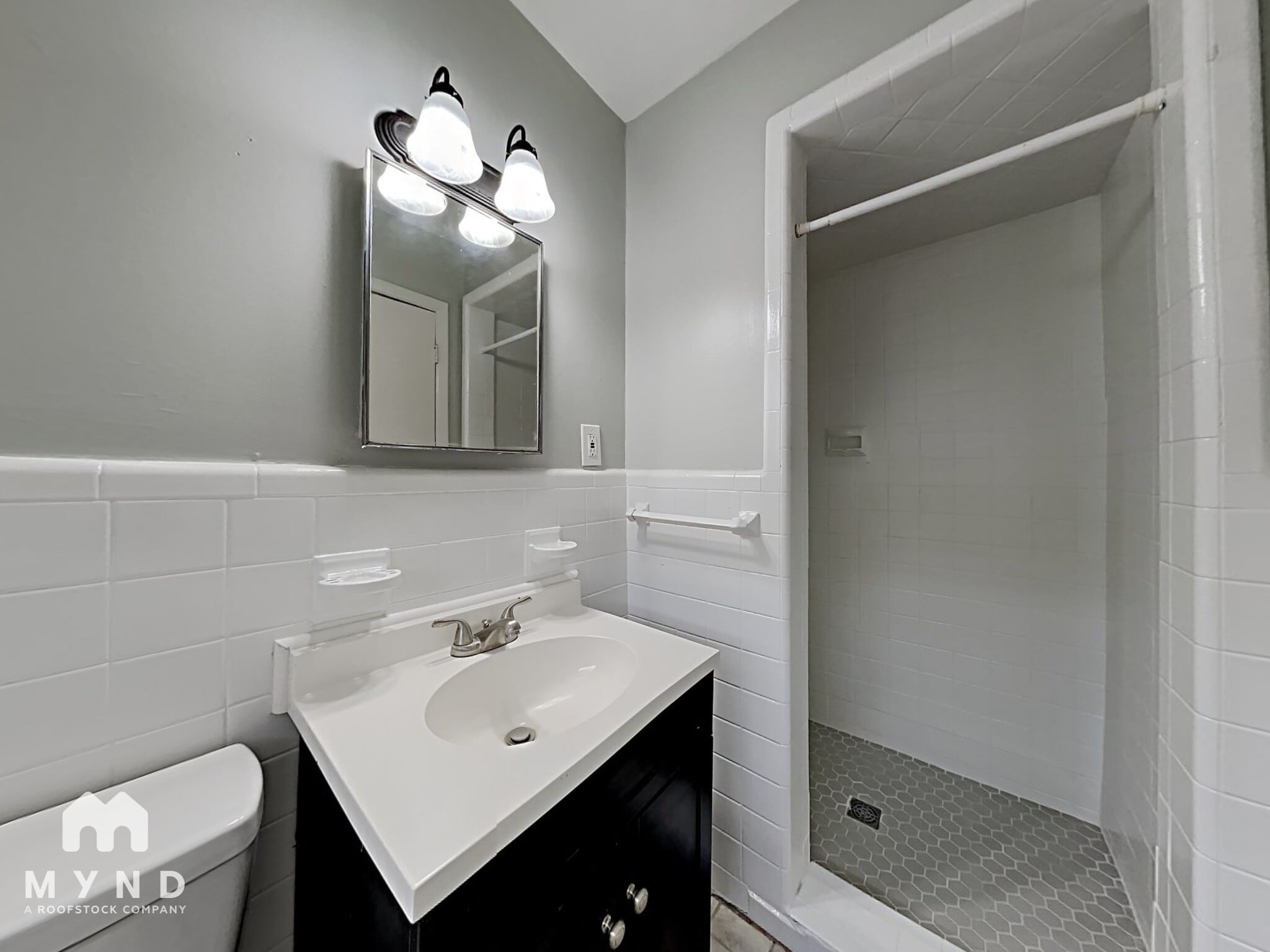 Building Photo - 1830 20th Ave