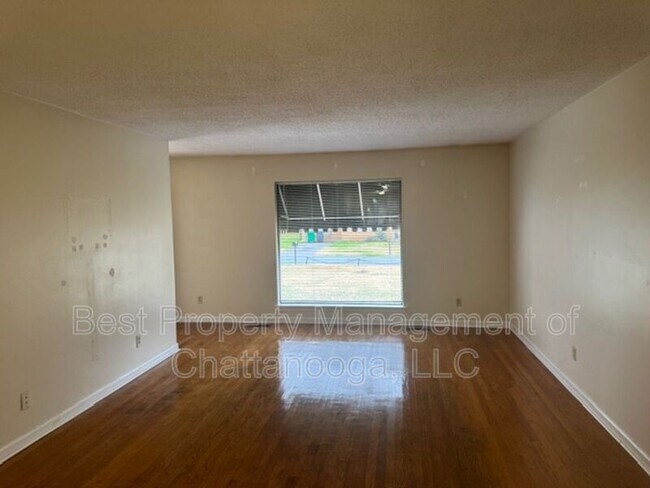 Building Photo - 2179 Duggan St